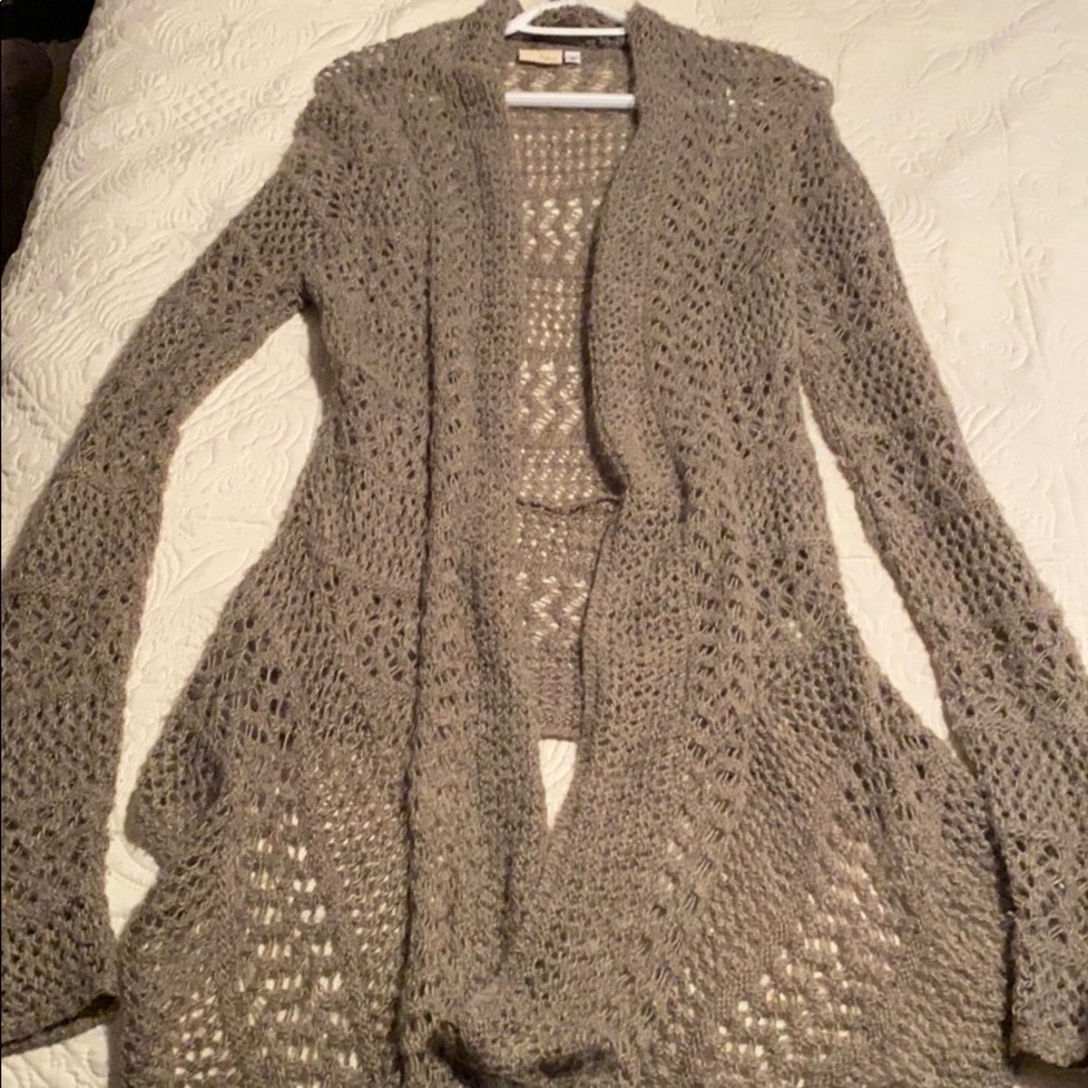 Grey knit sweater